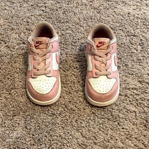 Nike Kids Pink and White Low-Top Sneakers